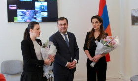 Եվրատեսիլի հայաստանյան պատվիրակությունը դեսպանությունում