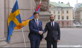 ԱԺ նախագահ Արարատ Միրզոյանը հանդիպել է Շվեդիայի Թագավորության Ռիկսդագի խոսնակ Անդրեաս Նորլենի հետ