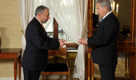 Ambassador Arzoumanian presented his Letters of Credence to the President of Finland