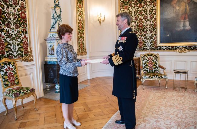 Ambassador Anna Aghadjanian presented her Letters of Credence to the King of Denmark